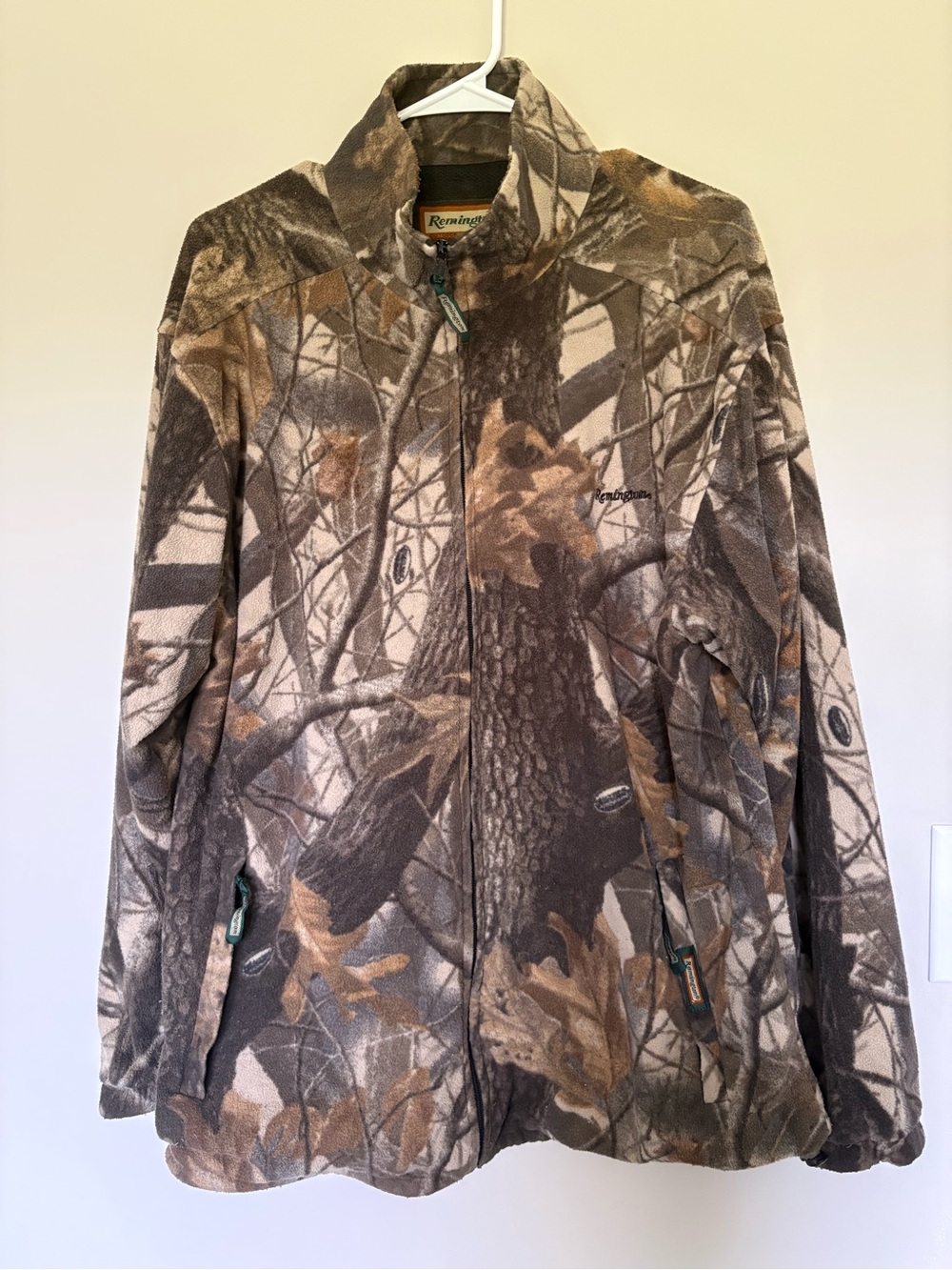 Remington Men’s Brown/Camouflage Fleece Jacket